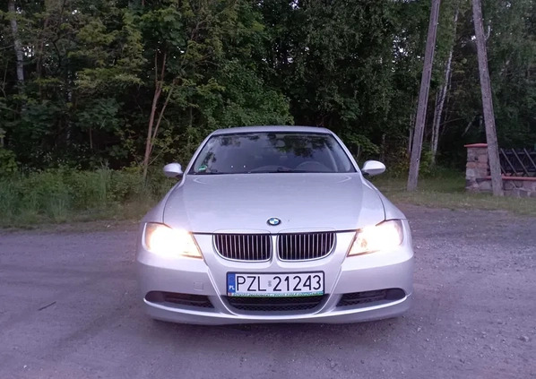 BMW Seria 3 cena 23000 przebieg: 195982, rok produkcji 2006 z Złotów małe 79